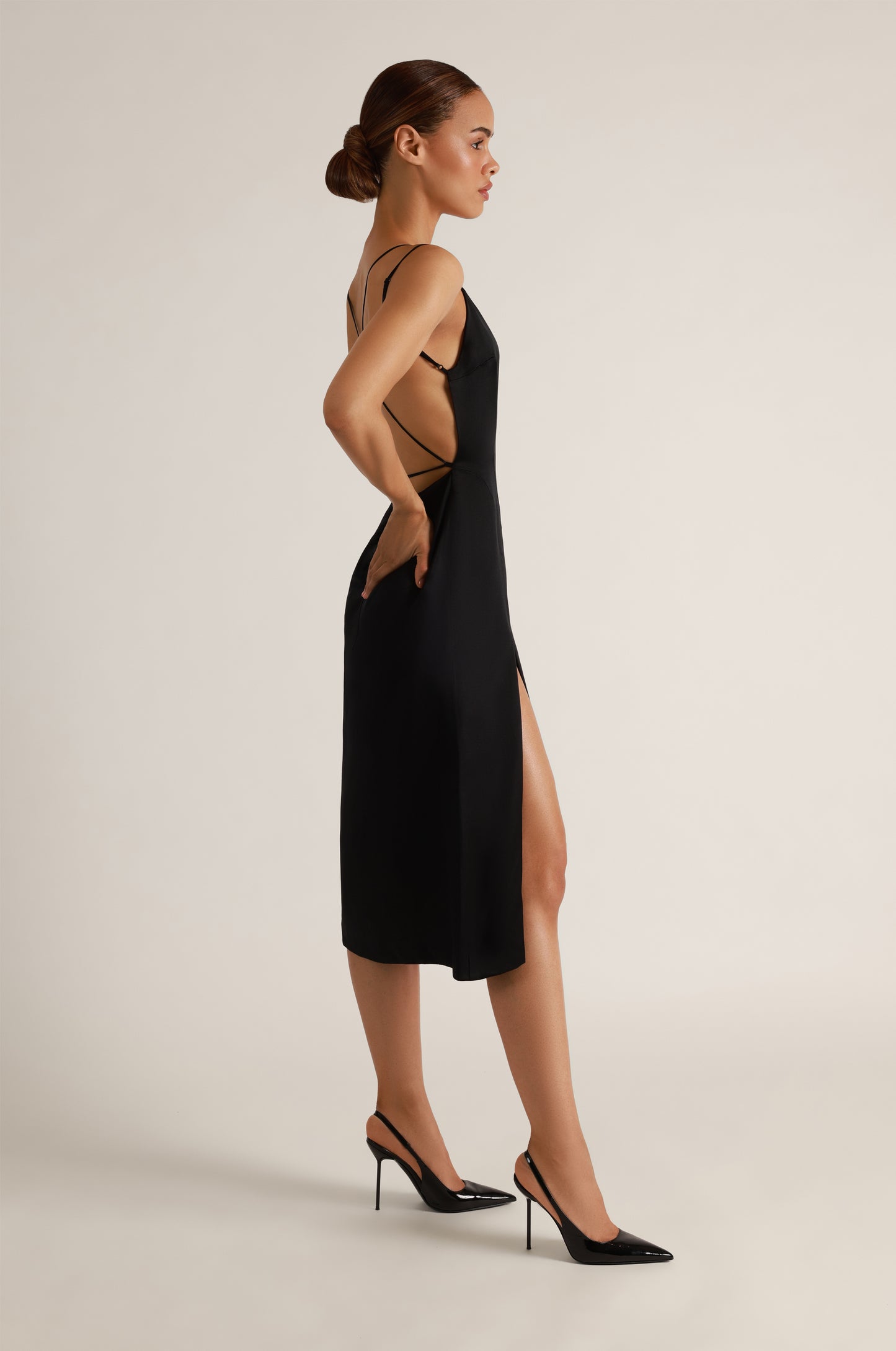 SOIE TIE BACK FLARED MIDI SLIP