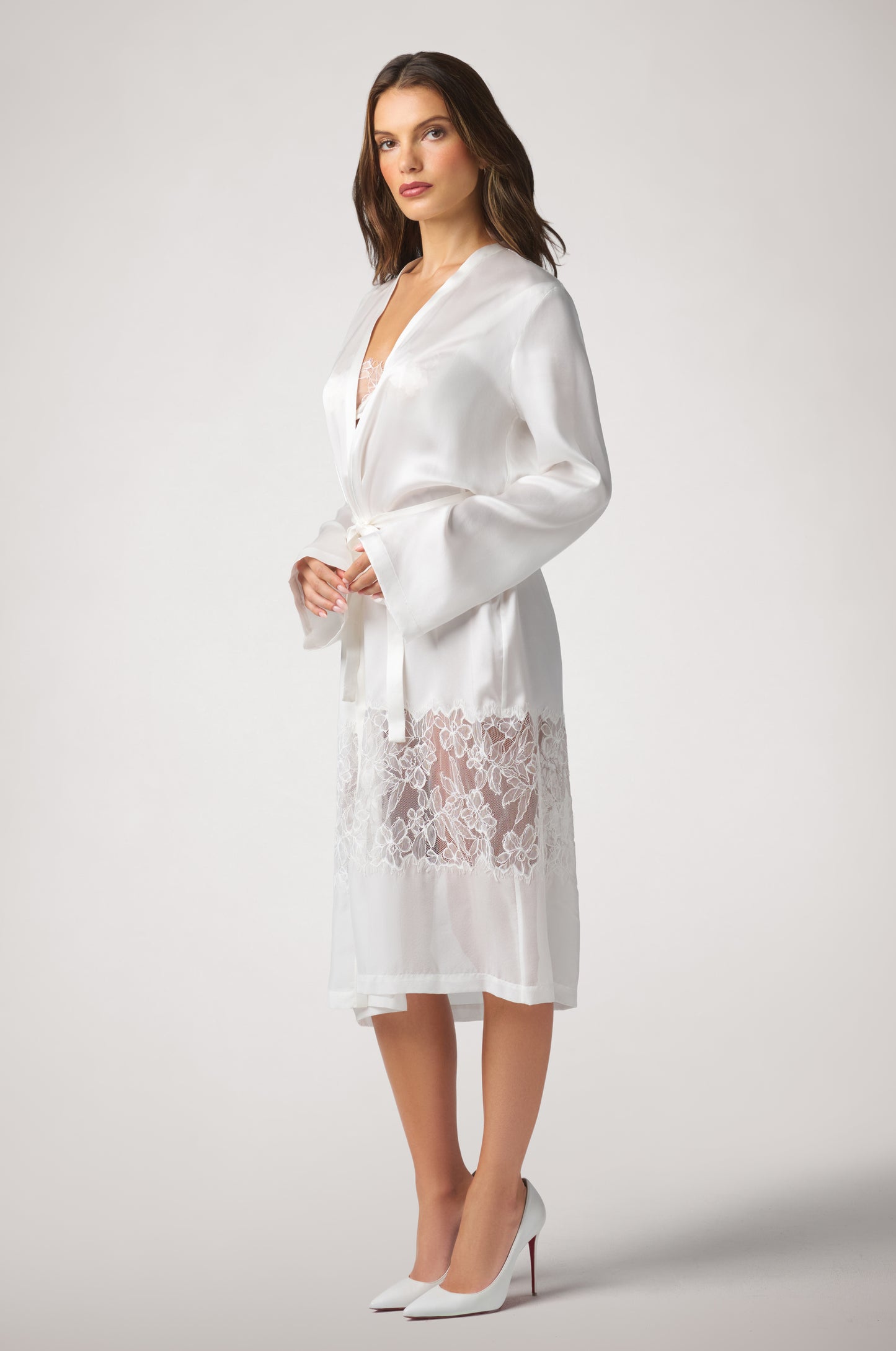 IRIS LACE MIDI ROBE